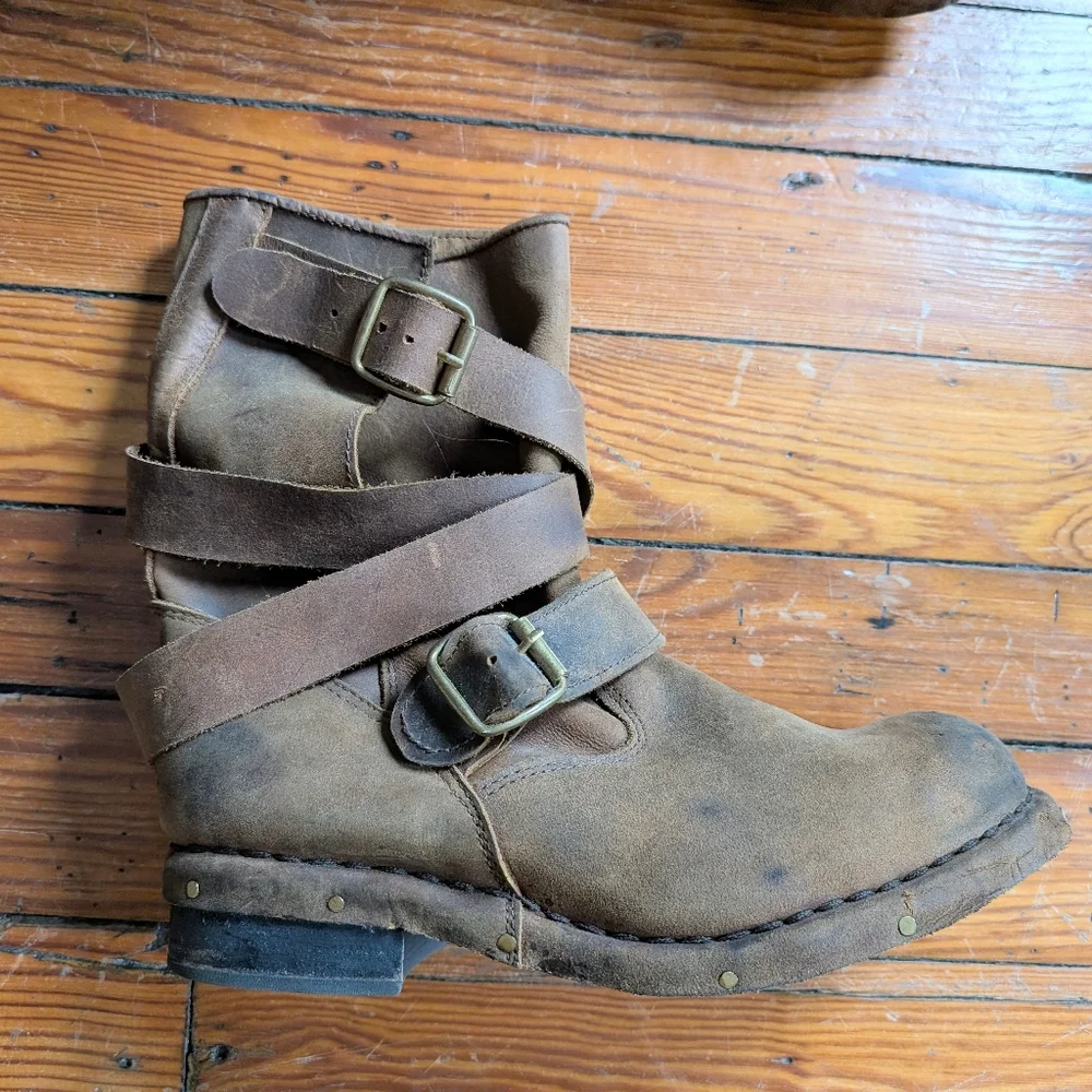 Jeffrey Campbell Free People Brit Intentionally Distressed Brown Leather Boots 9 - Picture 3 of 12